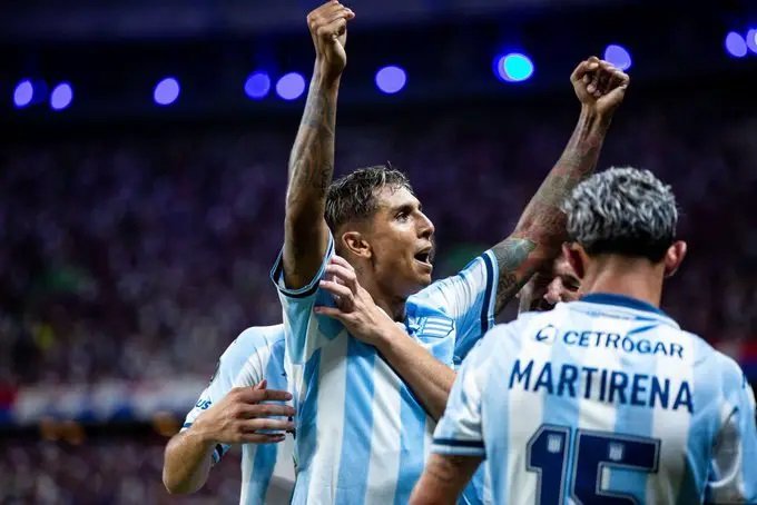  El campeón de la Sudamericana y la Recopa va por la Libertadores: Racing goleó en Brasil