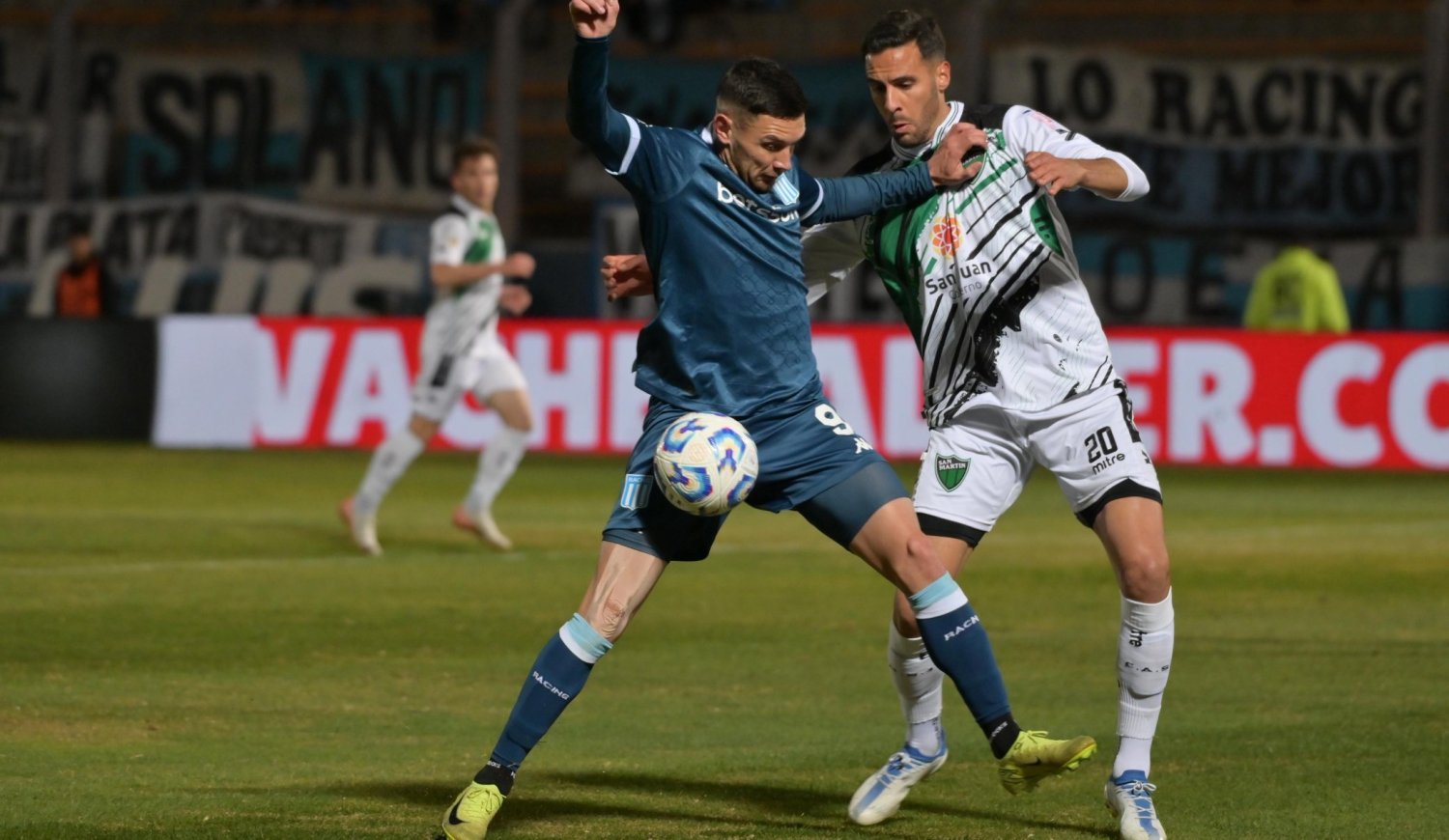 Copa Argentina: Racing se lo dio vuelta a San Martín (SJ) y avanzó a octavos