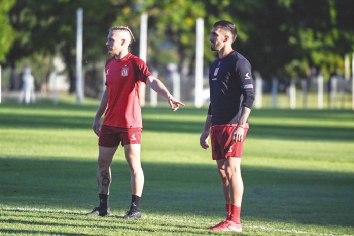 Estudiantes dejó el estreno copero y recibe a Belgrano en Uno