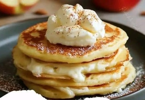 Tortitas de manzana y yogurt