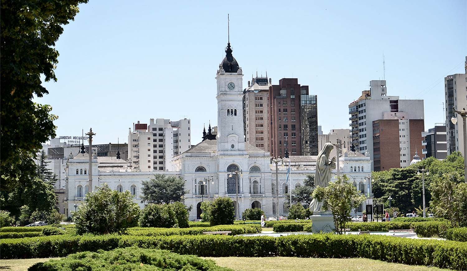  Semana Santa: cómo funcionarán los servicios municipales hoy y mañana