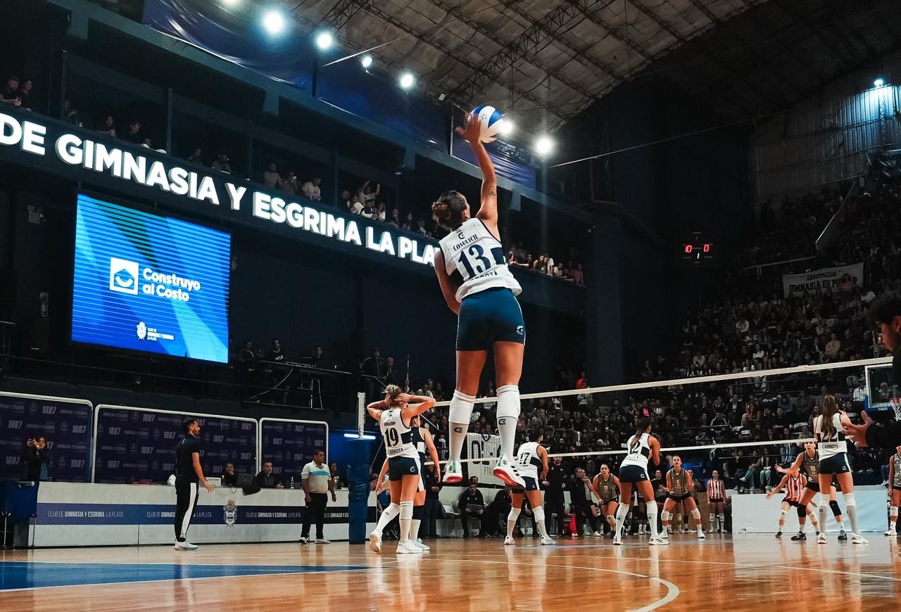  Las Lobas mandan en vóley: ganaron el clásico y la Liga contra Estudiantes