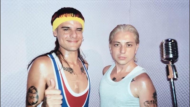 Ca7riel & Paco Amoroso son los únicos músicos argentinos en participar del Lollapalooza Chicago