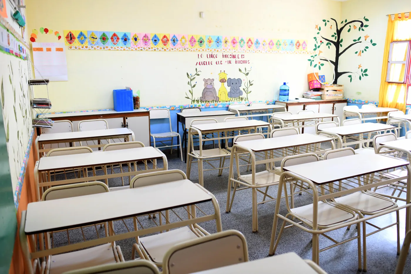 Paro docente y de auxiliares tras el 8M: miles de alumnos bonaerenses no tendrán clases