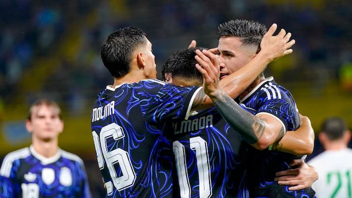 A media marcha, Argentina superó la extraña experiencia de enfrentar a Mauritania en La Boca