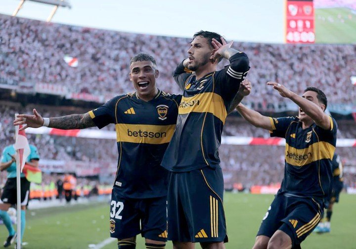 Boca dio el golpe y generó un silencio Monumental