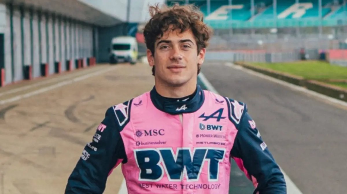 Espacios gratuitos para ver a Colapinto