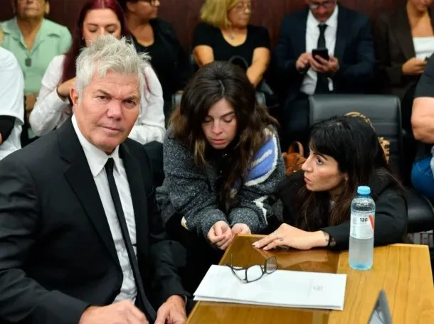 Juicio por Maradona: para Burlando, Luque "se está exponiendo mucho a la mentira"