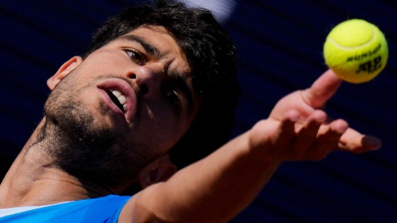 Duro golpe para Carlos Alcaraz: no podrá defender el título en Roland Garros
