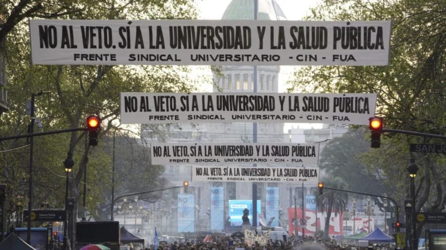 Cuarta Marcha Federal Universitaria: docentes y estudiantes contra el ajuste de Milei