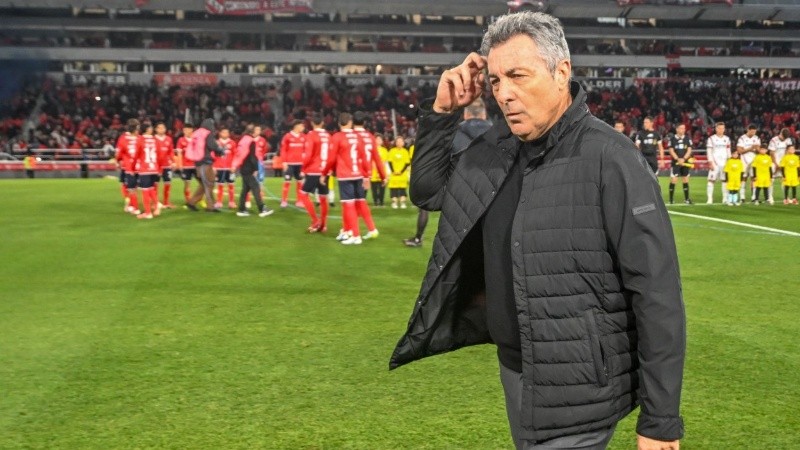 Kudelka, tras la derrota ante Independiente y los rumores sobre su continuidad: "Yo no hablé absolutamente con nadie"