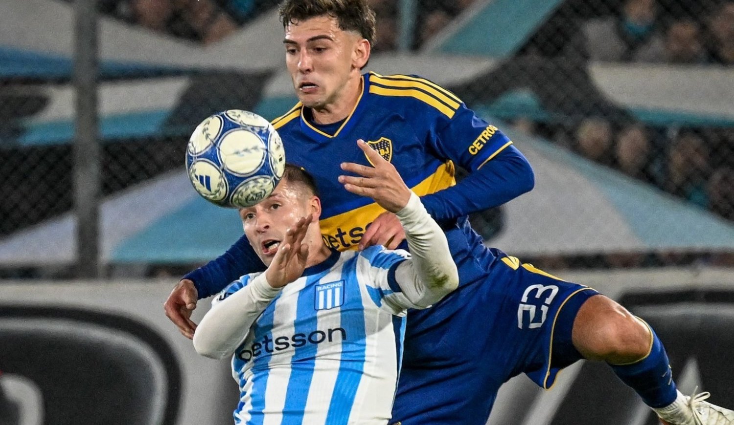 River empató con Vélez mientras que Racing igualó con Boca