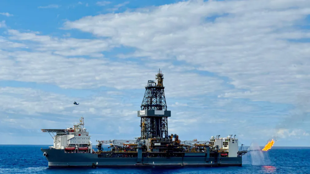 Cayó el precio de las acciones de las petroleras que quieren operar en las Islas Malvinas