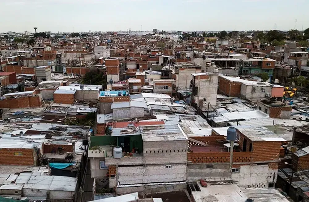Déficit habitacional en Argentina: millones de hogares viven con problemas de infraestructura y hacinamiento