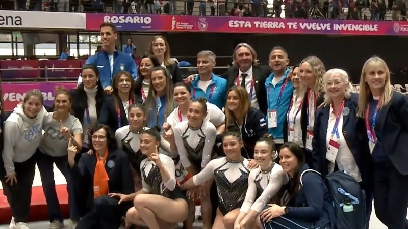 La selección femenina de gimnasia artística se quedó con dos medallas doradas y una de bronce en los Suramericanos
