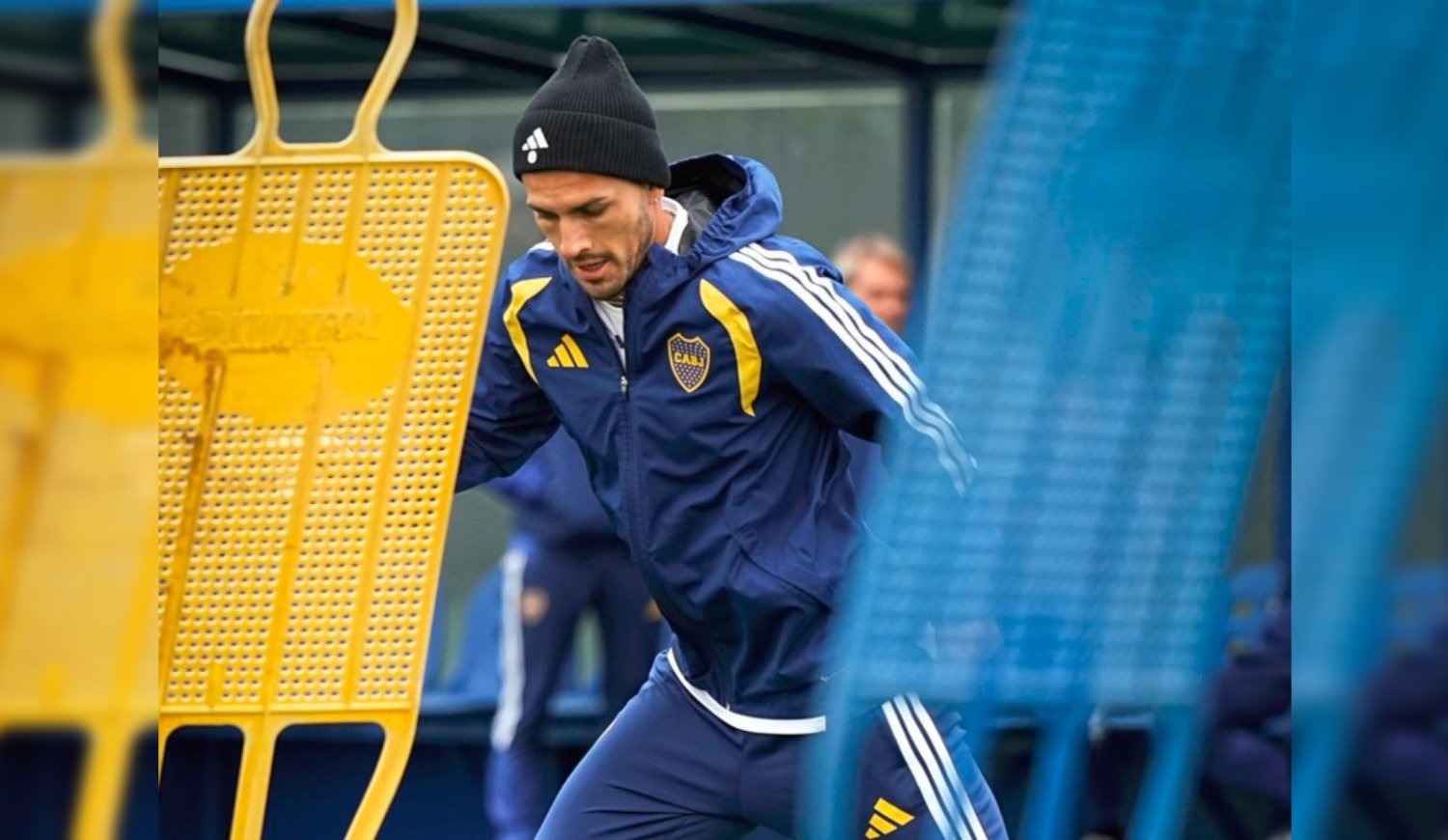 Boca llegó a Brasil y Paredes pidió jugar esta noche en la Sudamericana