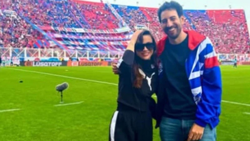 Santiago Korovsky y Celeste Cid a puro fútbol y amor: "Vamos Ciclón"