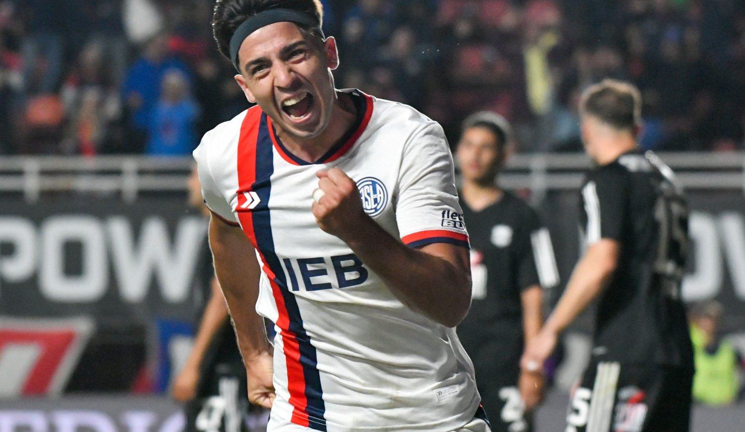 Central y San Lorenzo ganaron en el inicio de la fecha 14