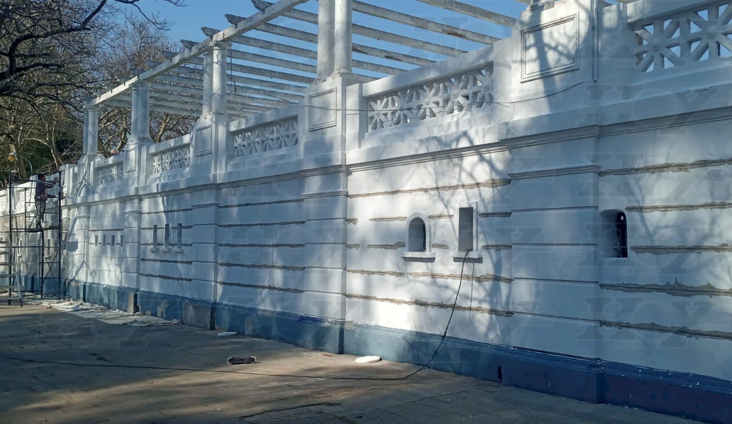 Una policía resultó herida tras caer de un caballo durante el operativo de seguridad en el partido de Gimnasia