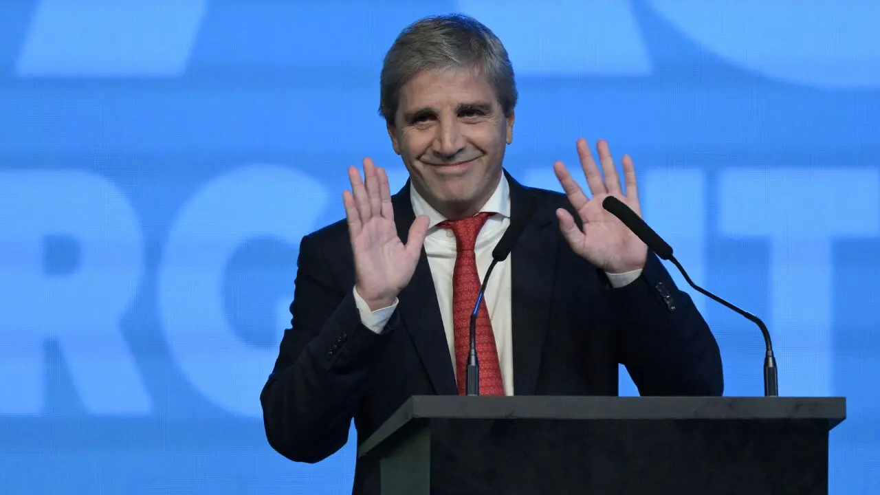 Caputo consideró que el dólar “no está atrasado”