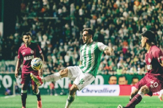 Con el clásico del Sur incluido, se bajó el telón de la fecha 14