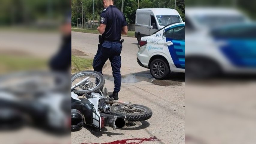 Atropelló a un motociclista en Romero y huyó a gran velocidad
