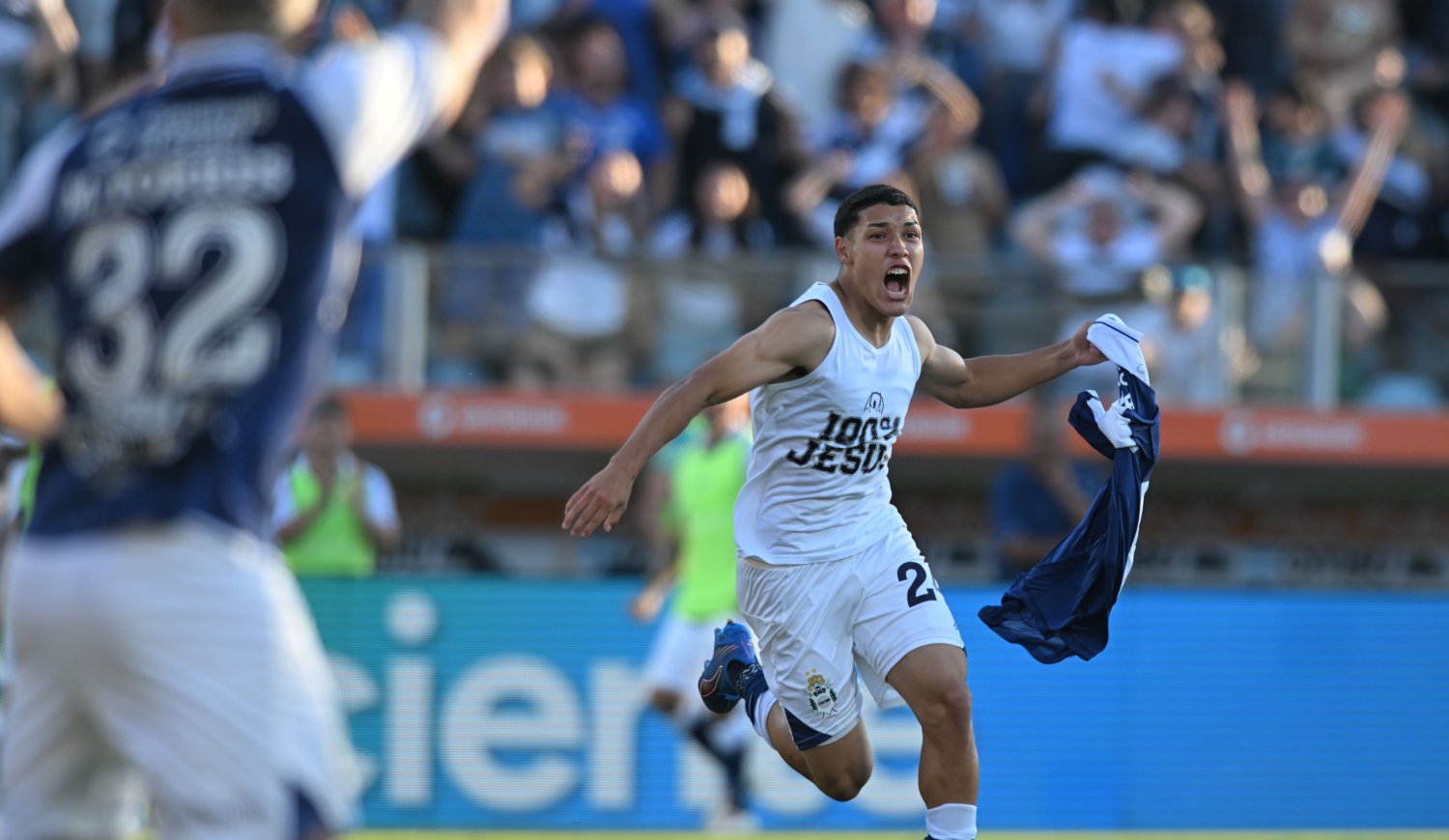 El Lobo se llevó por delante al Fortín