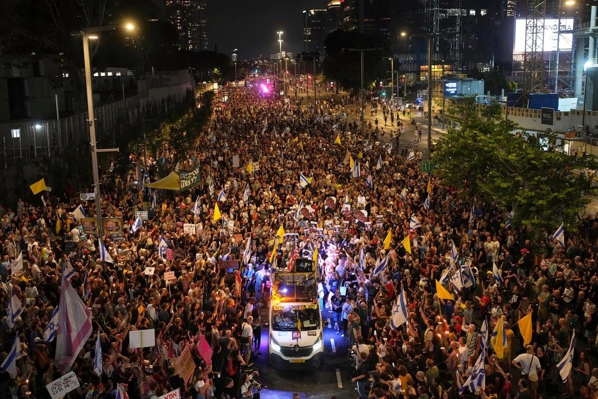 Fuertes protestas en Tel Aviv contra plan de ocupación de Gaza