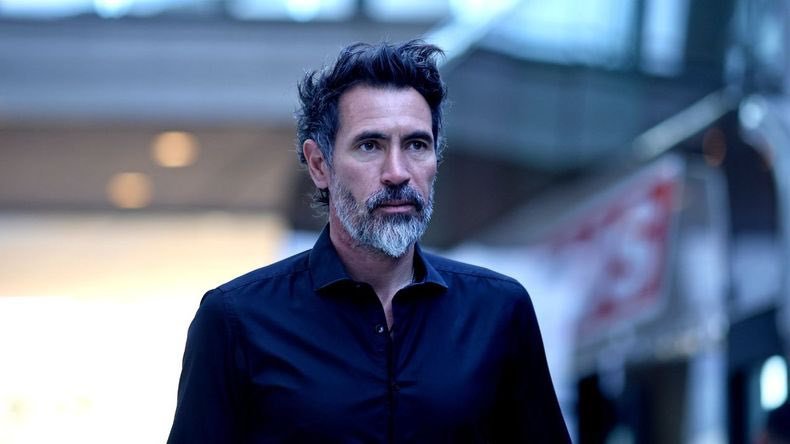 Domínguez se comparó con Guardiola, insiste en seguir y ya roza el capricho