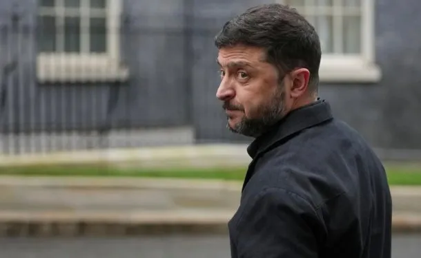 Volod&iacute;mir Zelenski viaj&oacute; a Berl&iacute;n para negociar un alto el fuego con l&iacute;deres europeos y de Estados Unidos