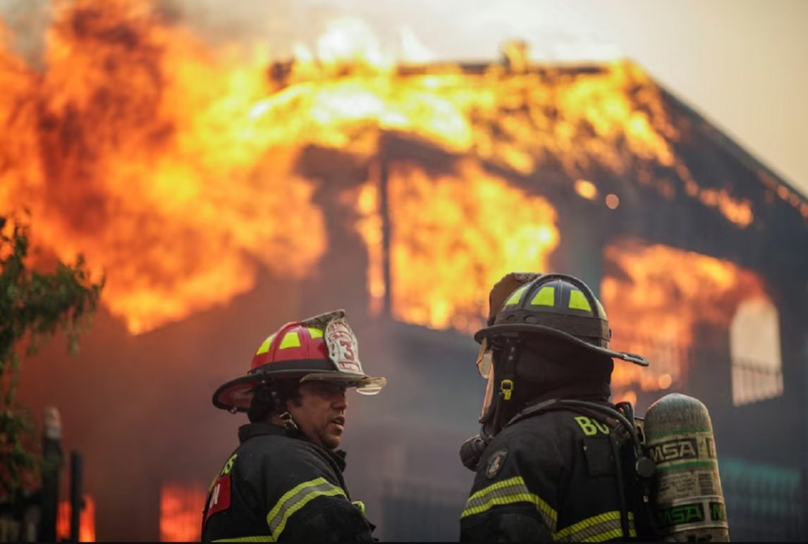 Al menos 16 muertos por los incendios forestales en Chile