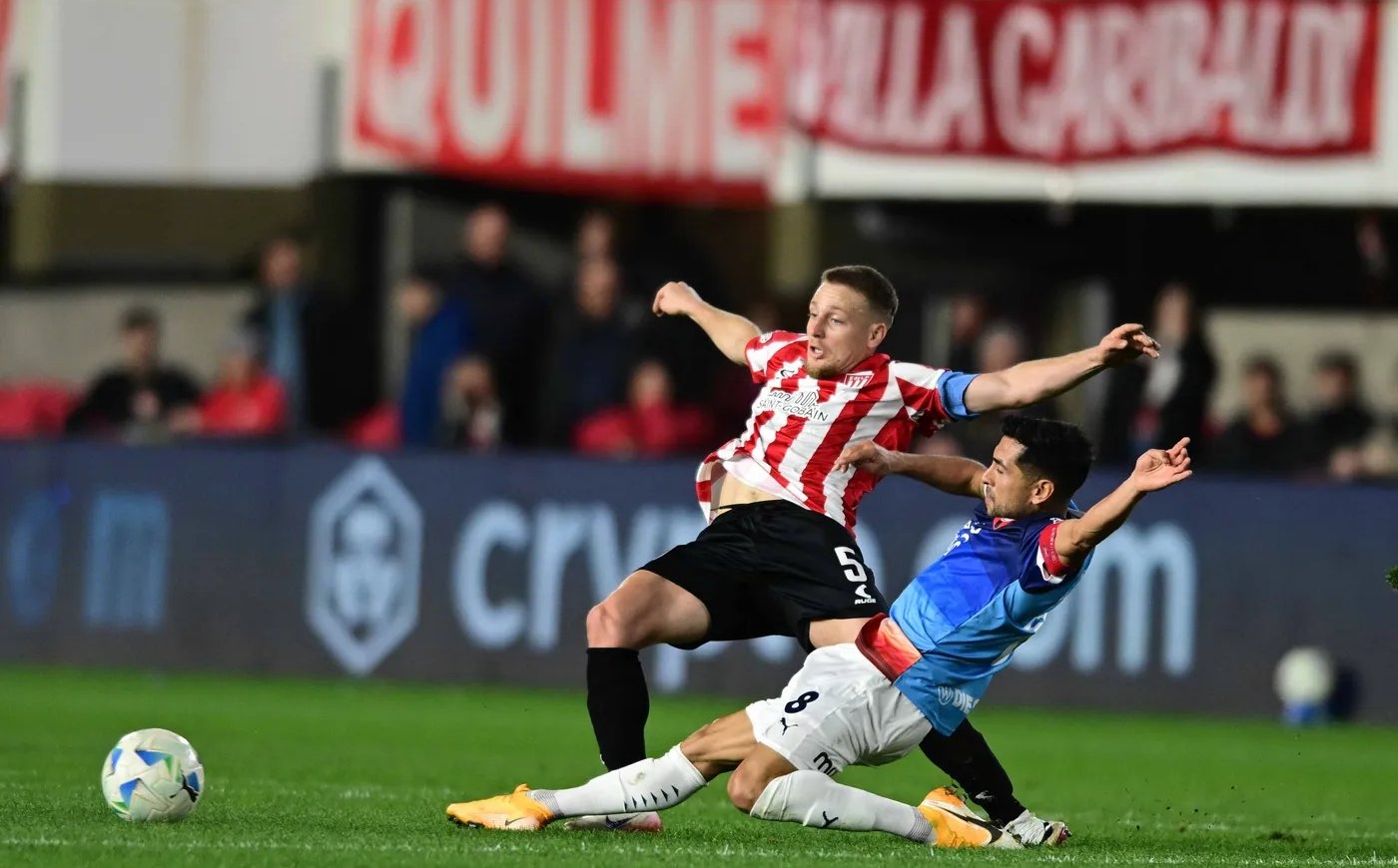 Estudiantes empató con Cerro Porteño y avanzó a cuartos de final de la Copa Libertadores