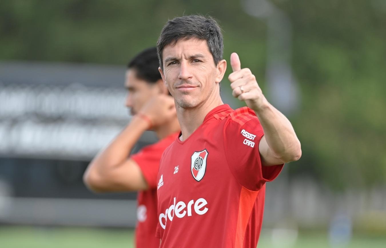 Nacho tuvo un gesto y Cowen espera por la respuesta final