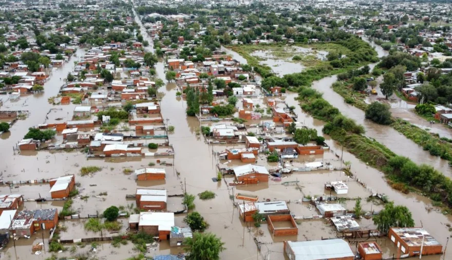 Insensibilidad libertaria: Milei vetó en su totalidad la Ley de Emergencia por las inundaciones en Bahía Blanca