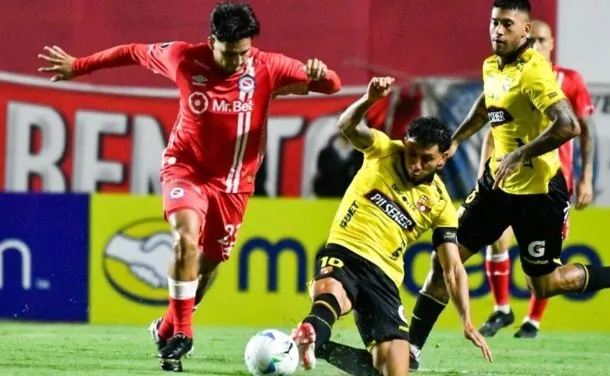 Argentinos Juniors perdi&oacute; por penales con Barcelona de Guayaquil y fue eliminado de la Copa Libertadores
