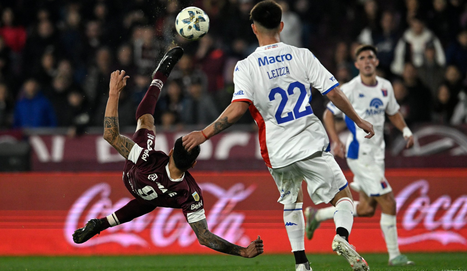 Lanús y Tigre cierran los octavos y la Liga ya evalúa días y horarios para cuartos