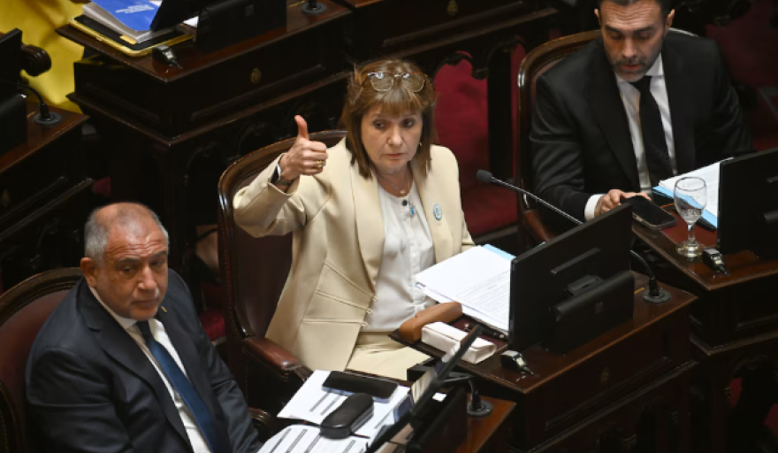 Reforma laboral: Bullrich asegura a Milei consenso en el Senado