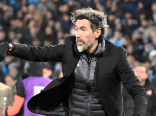  Domínguez, del abismo al aplauso: el mejor técnico de la fecha 3